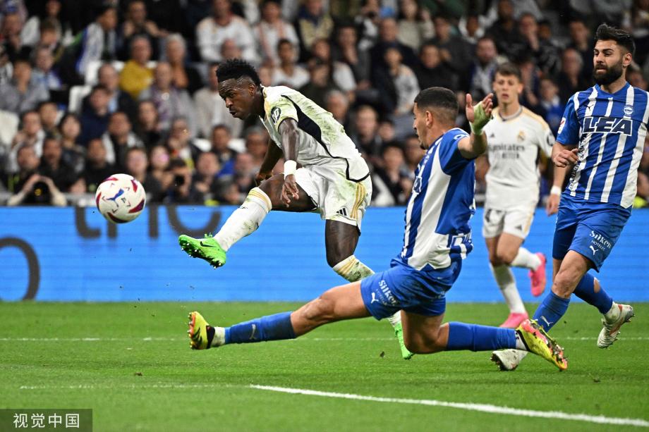 一些球迷甚 一些球迷甚