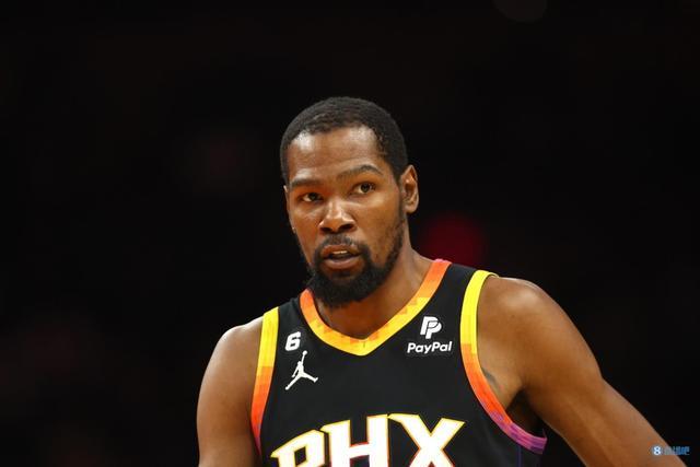 亚历山大雷霆老大拒绝杜兰特回家，暗讽他是球队叛徒，但是表示欢迎威少回归！