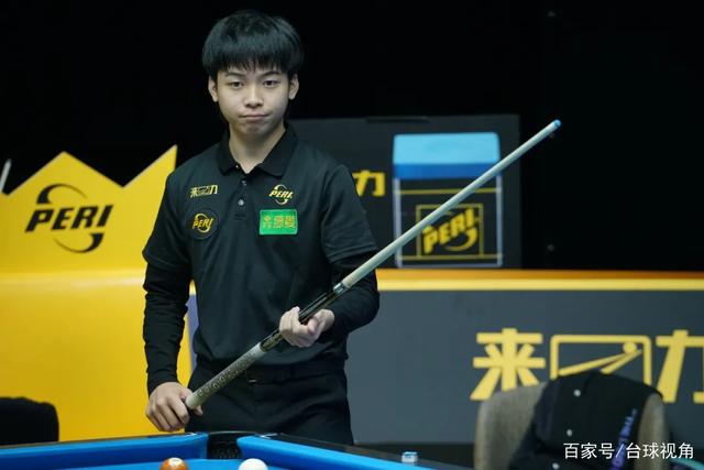 咖啡店是一 咖啡店是一